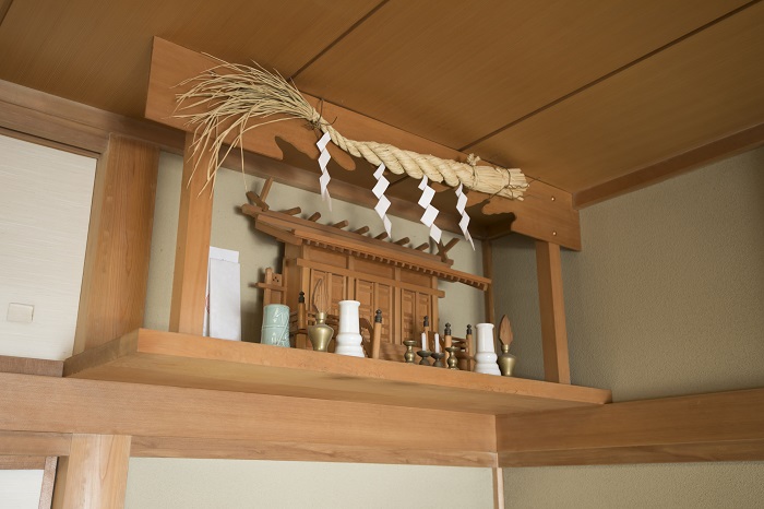神棚とは？設置場所や作法について｜コラム｜神戸・西神・阪神の